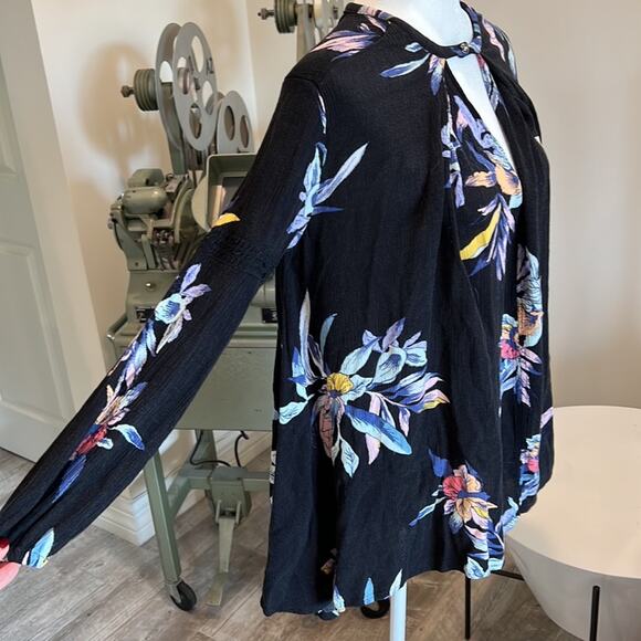 Free People Tunic - Size XS - Picture 3 of 5